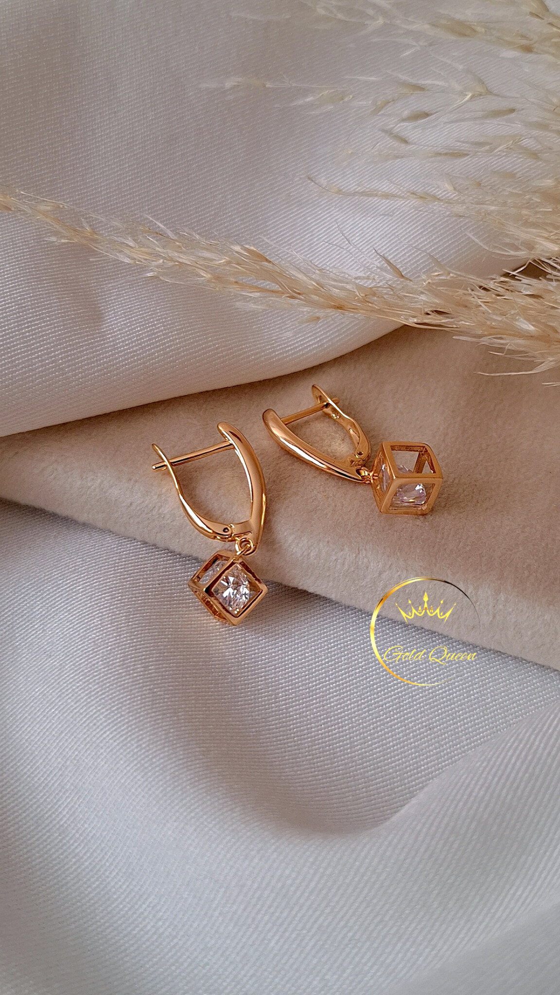 گوشواره مکعبی سواروسکی ژوپینگ کد 145
