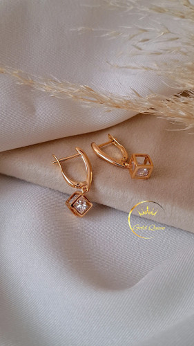 گوشواره مکعبی سواروسکی ژوپینگ کد 145